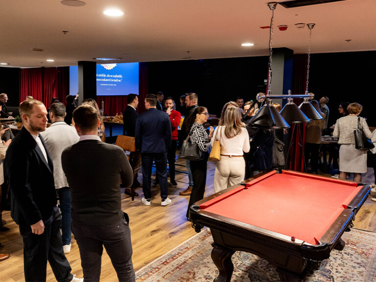 WOOP!-Backstage-zabave